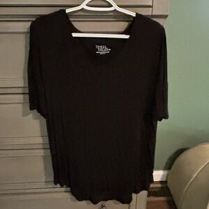 Time and Tru Women's Classic Black v neck Tee